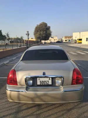 2009 Lincoln Town Car Designer