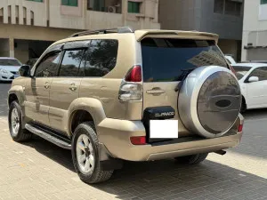 2005 تويوتا برادو Standard