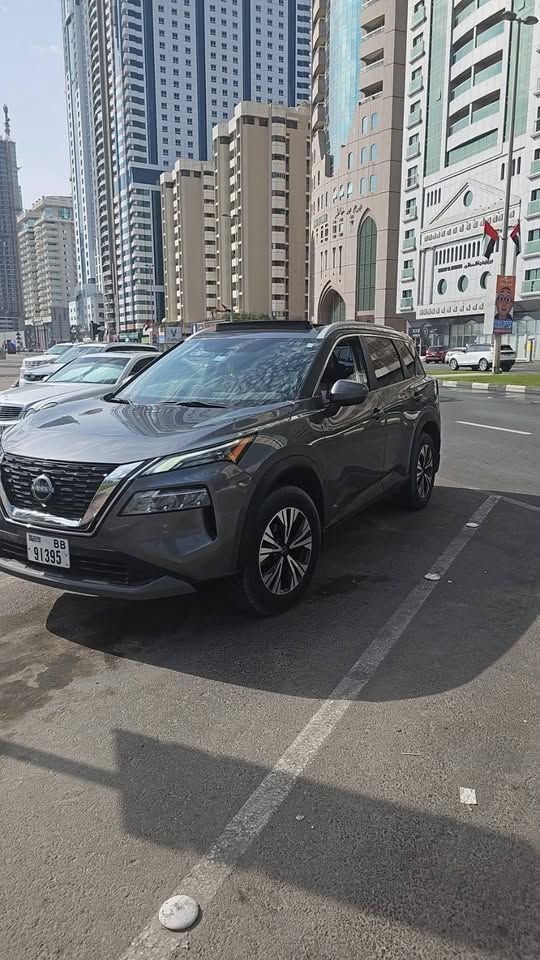 2023 نيسان روج SL