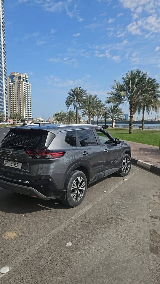 2023 نيسان روج SL