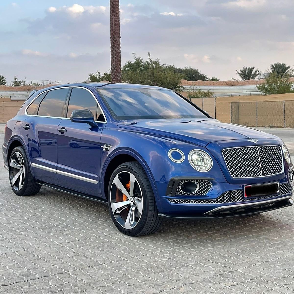 2017 Bentley Bentayga V8 AWD