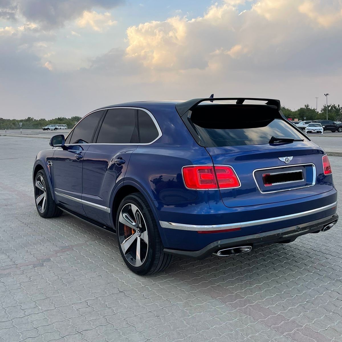 2017 Bentley Bentayga V8 AWD