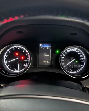 2019 تويوتا كامري TRD