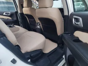 2016 نيسان باثفايندر LE