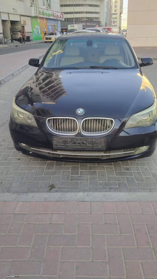 2009 بي أم دابليو الفئة - 5 530e