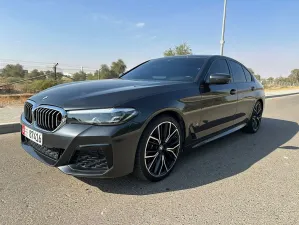 2022 BMW 5-Series 530i