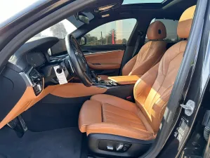 2022 BMW 5-Series 530i