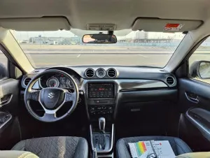 2022 Suzuki Vitara GLX SR