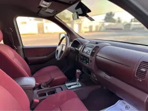 2015 نيسان نافارا Outlaw