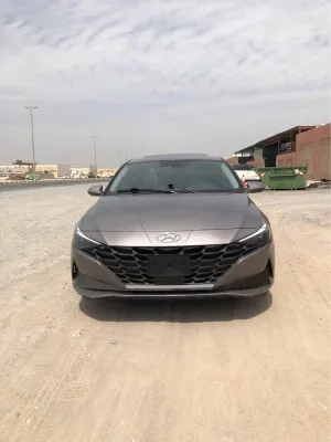 2021 هيونداي النترا SEL