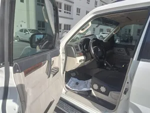 2014 Mitsubishi Pajero GLS