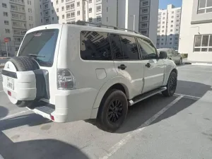 2014 Mitsubishi Pajero GLS