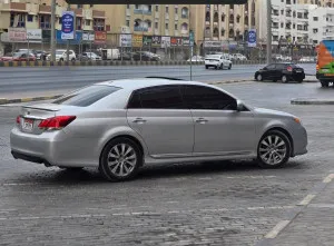 2011 Toyota Avalon Grande