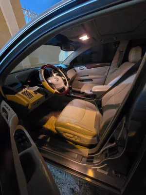 2011 Toyota Avalon Grande