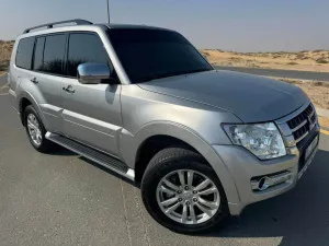 2018 ميتسوبيشي باجيرو GLS