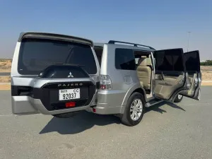 2018 ميتسوبيشي باجيرو GLS