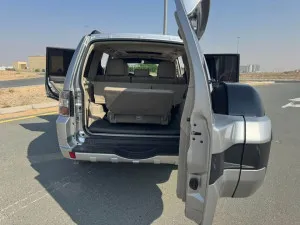 2018 ميتسوبيشي باجيرو GLS