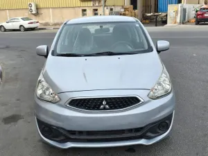 2017 Mitsubishi Mirage ES