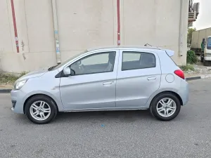 2017 Mitsubishi Mirage ES