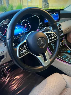 2021 مرسيدس-بنز آلفئة - C C300