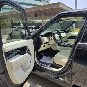 2025 لاند روفر رينج روفر HSE