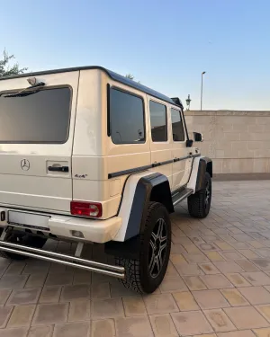 2017 Mercedes-Benz G-Class 4x4 Standard