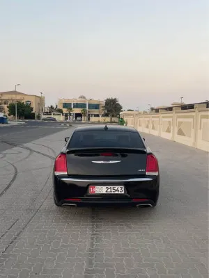 2018 Chrysler 300 S
