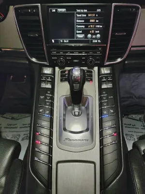 2012 Porsche Panamera Turbo