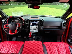 2019 فورد أف ١٥٠ Lariat