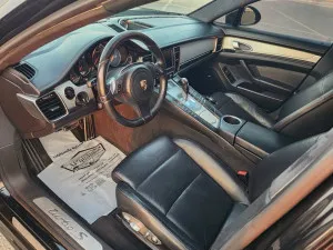 2012 Porsche Panamera Turbo