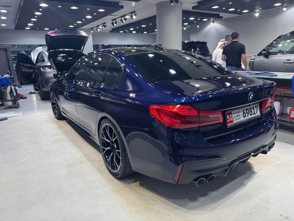 2019 بي أم دابليو ام ٥ competition