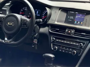 2016 Kia K5 LXS