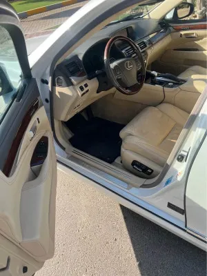 2016 Lexus LS 460