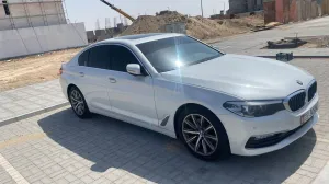 2018 BMW 5-Series 520i