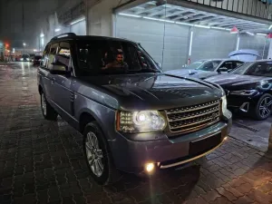 2011 لاند روفر رينج روفر HSE
