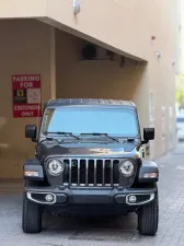 2023 جييب جلاديتير Sport