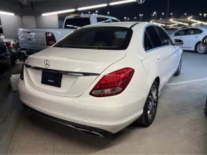 2016 مرسيدس-بنز آلفئة - C C300 4Matic