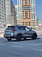 2017 نيسان روج SV