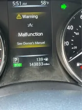2017 نيسان روج SV