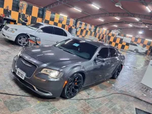 2016 Chrysler 300 Touring