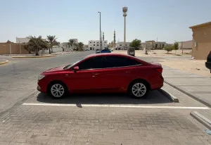 2021 ام جي ٥