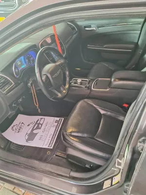 2016 Chrysler 300 Touring