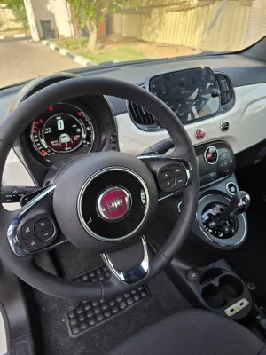 2024 فيات ٥٠٠ سي Cabrio