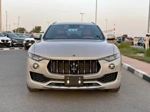 2017 مازيراتي ليفانتي Modena S,