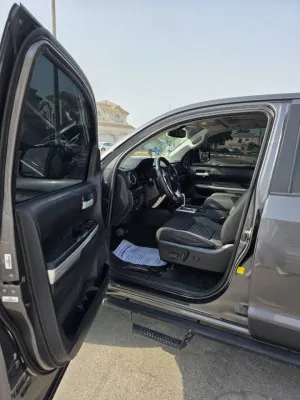 2019 تويوتا تندرا SR