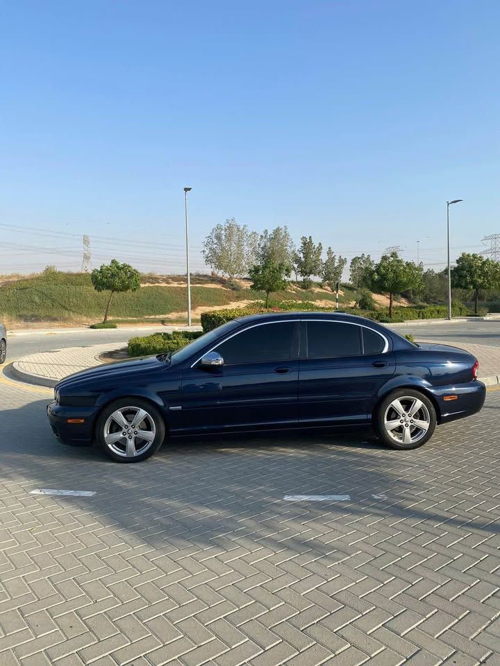 2009 جاكوار الفئة - اس R