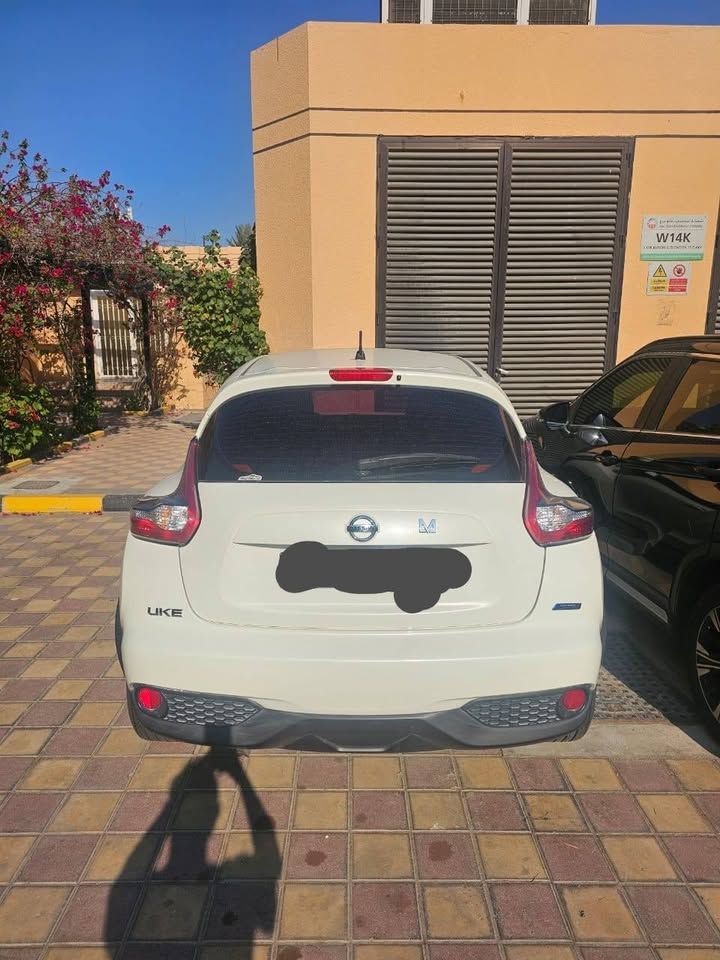 2016 نيسان جوك S