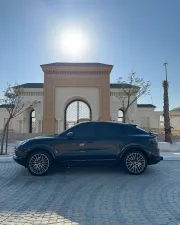 2020 بورش كاين S