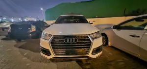 2018 اودي كيو٧ Premium Plus