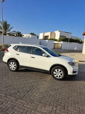2020 نيسان روج SL